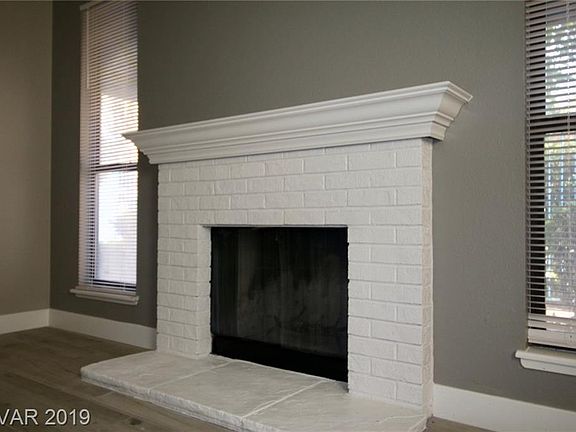 4th image of 6133 W Oakey Blvd