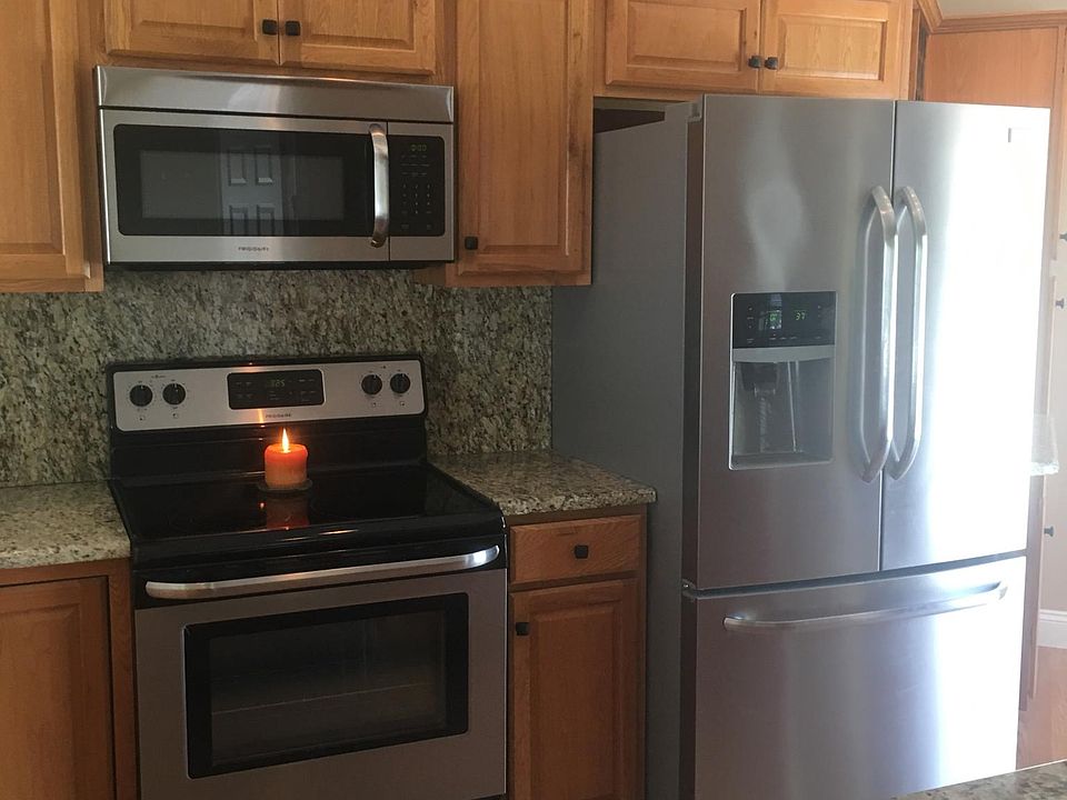2nd image of 5070 Cedar Springs Dr