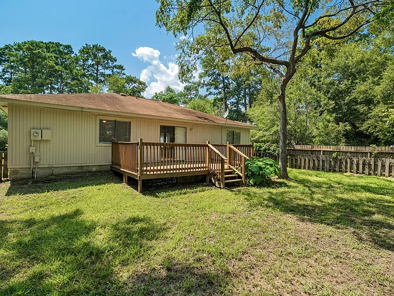 72 Oldstream Ct — Photo 21