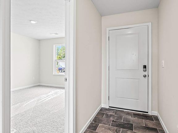 4th image of 119 Lonny St