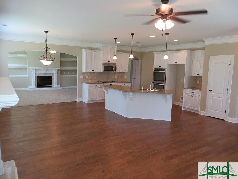 2nd image of 326 Old Rail Rd