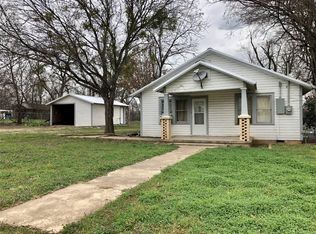 500 E Main St, Gustine, TX 76455