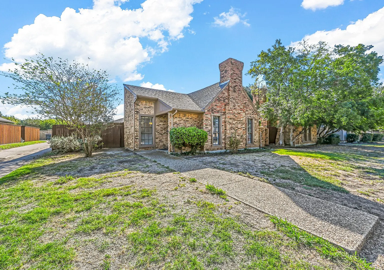 4007 Saint Christopher Lane — Photo 1