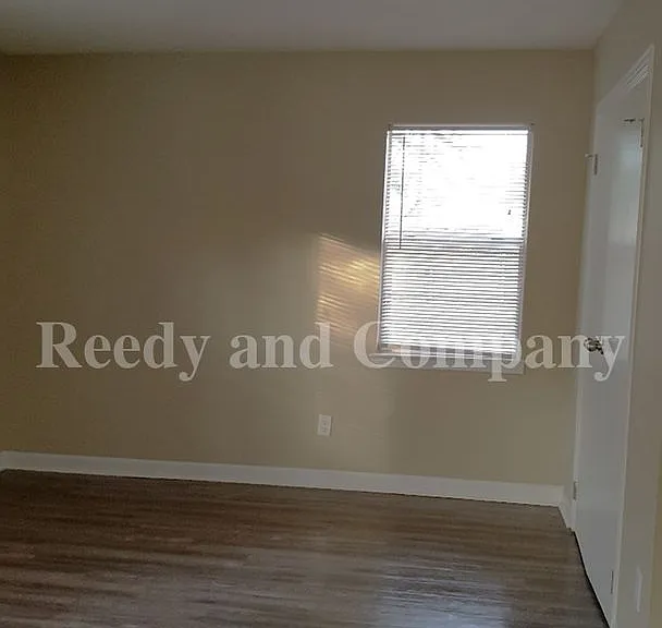 5194 Colewood Ave — Photo 8