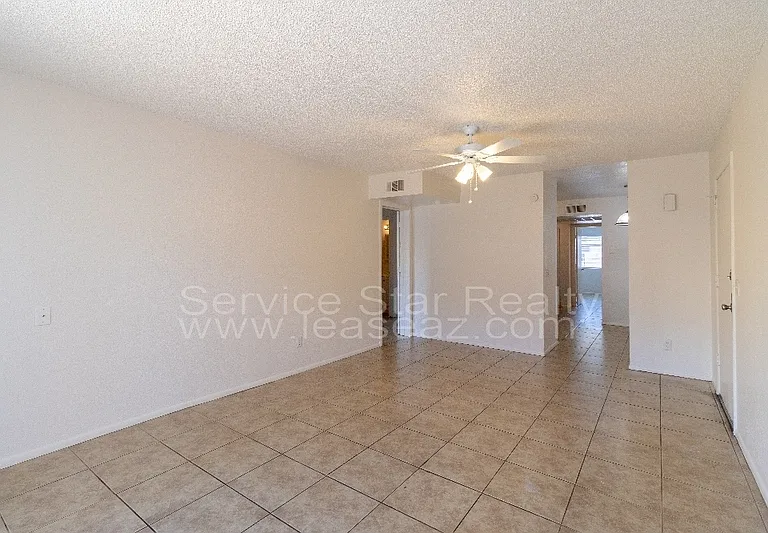 2807 E Le Marche Ave #103 — Photo 2