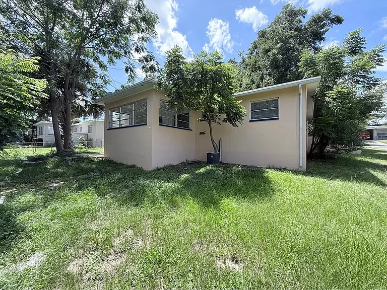 11 S Desoto St — Photo 5