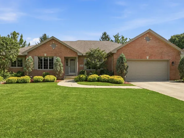 1206 Boxwood Dr, Munster, IN 46321