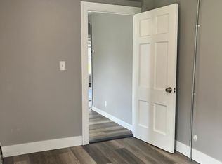 156 Yeoman Ave APT 1, Cranston, RI 02920