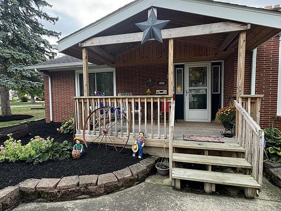 2nd image of 490 Marie Ave