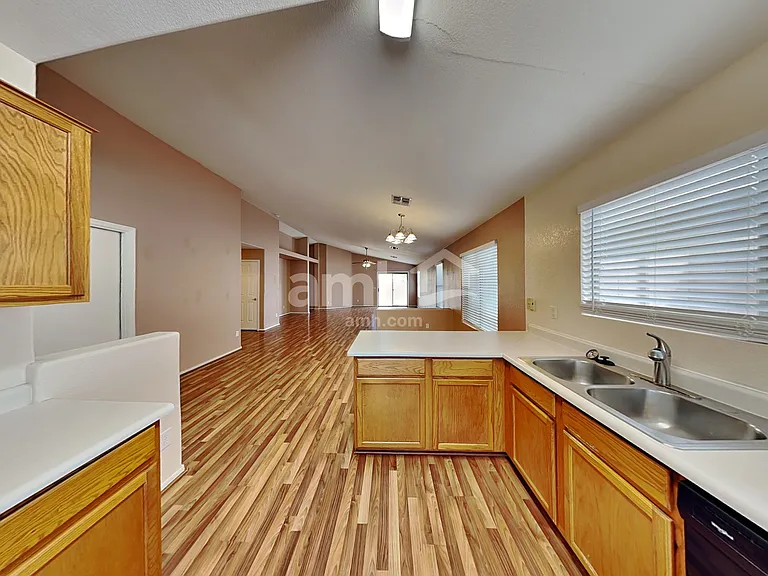 11440 W Sheridan St — Photo 4