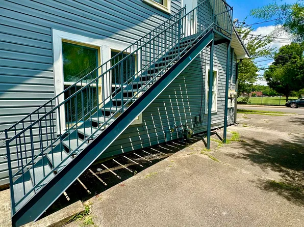 307 N Highland Ave APT B, Murfreesboro, TN 37130