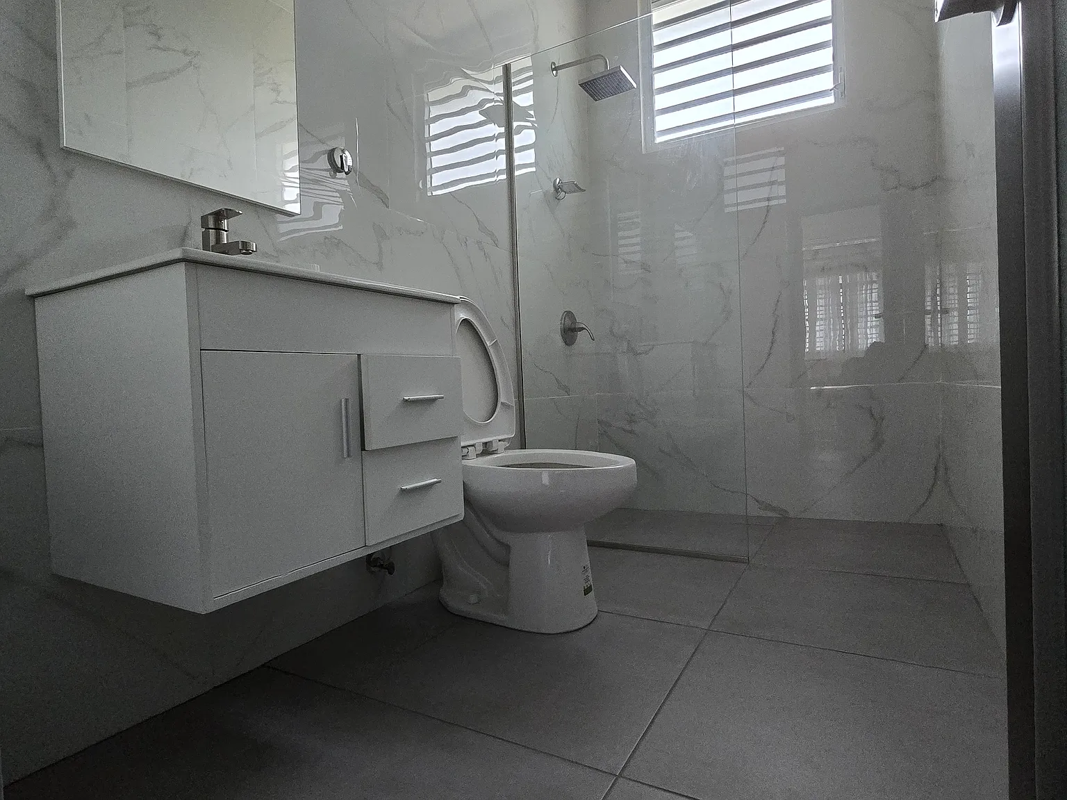 2 bed, $1,350 — Photo 3
