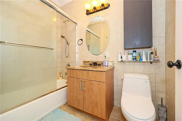 Sold by Remax Edge | media 11
