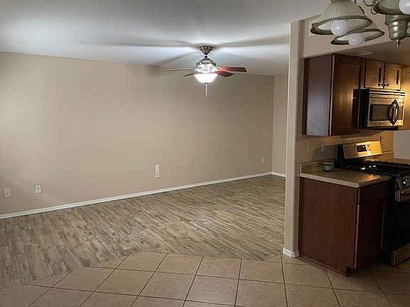 3rd image of 1001 E Goodwin St #4