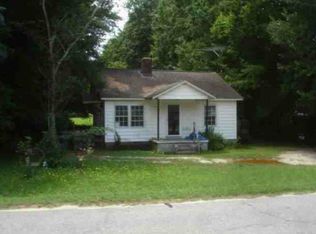 215 Sample Rd, Greenwood, SC 29649