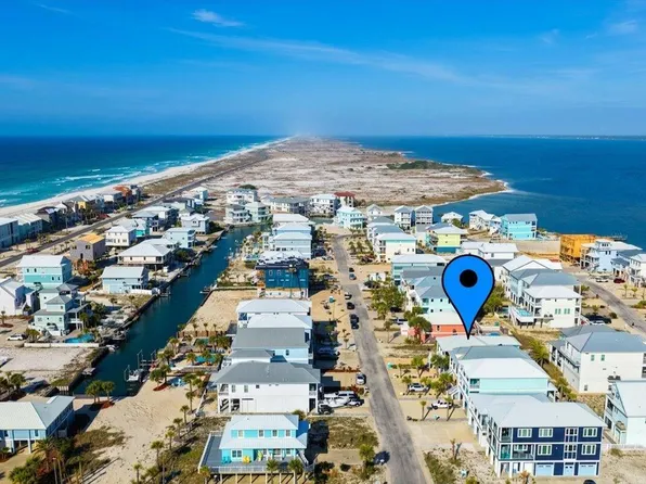 7417 Grand Navarre Blvd, Navarre, FL 32566