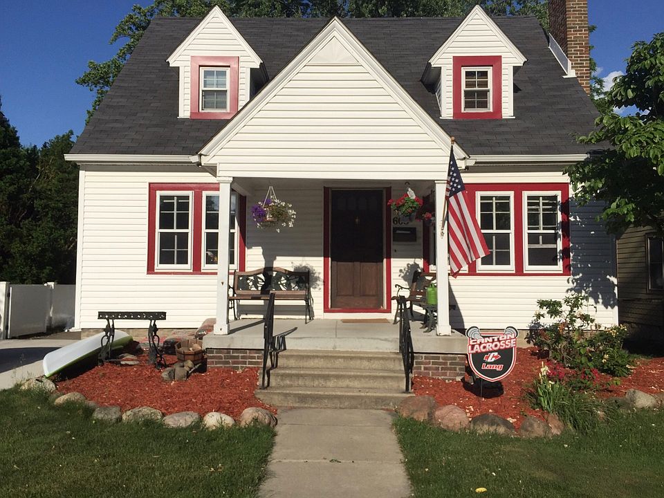 1st image of 608 Ann St