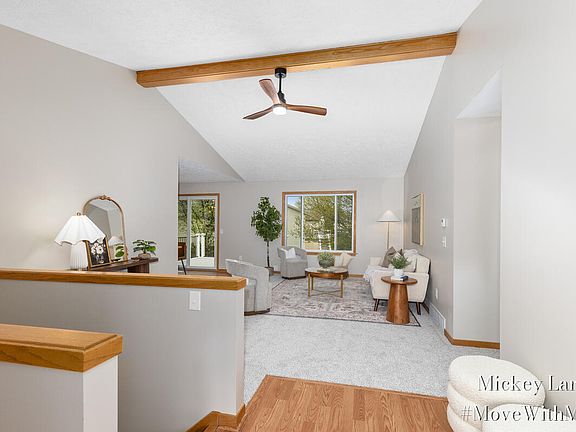 2nd image of 3724 Brookfield Dr