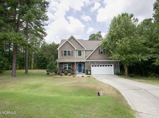 39 Princess Gate Dr, Whispering Pines, NC 28327