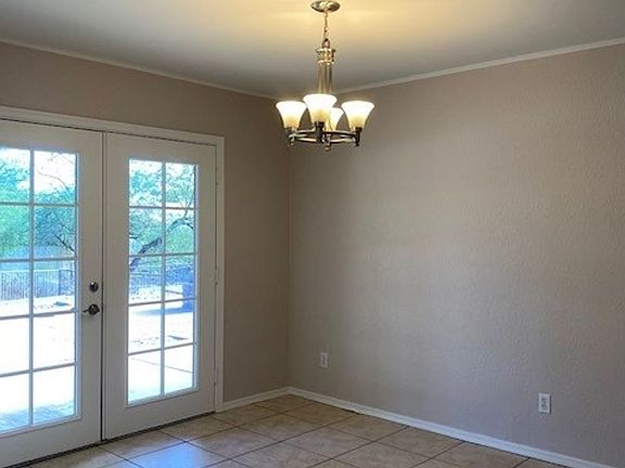 3rd image of 16532 E Briarwood Dr