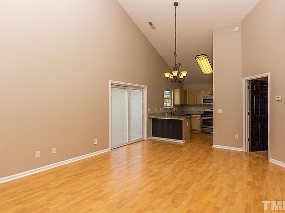 5th image of 9128 Colony Village Ln