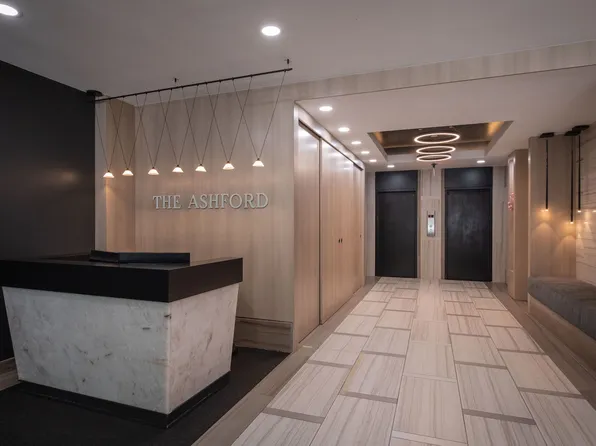 420 East 80th Street 10M image 2 of 29