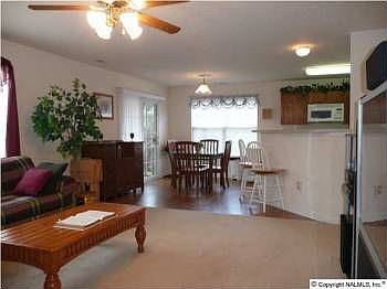 5th image of 124 Cloverwood Dr SW