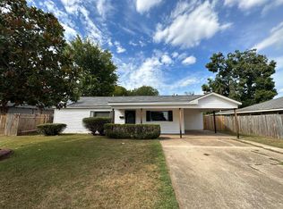 223 Lincoln Dr, Bossier City, LA 71111