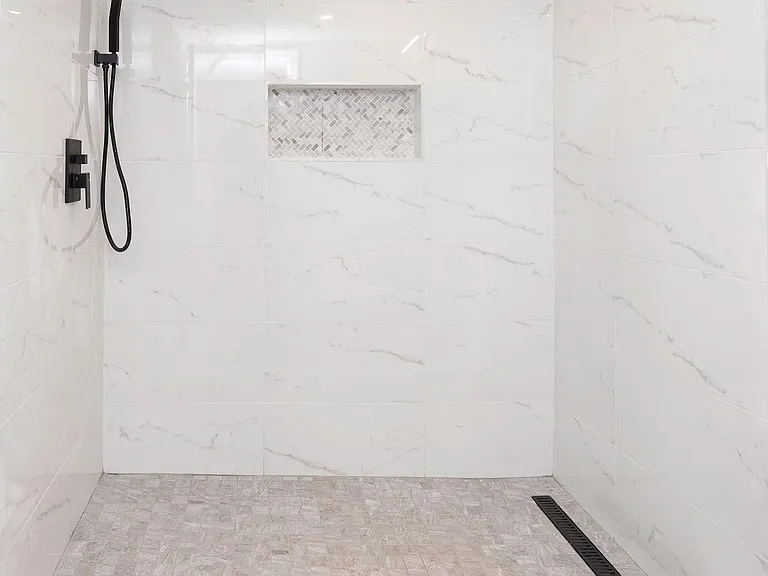 1210 Lamont St NW #1 — Photo 7