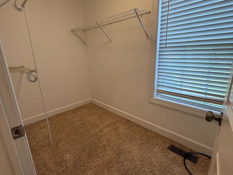 16 Wayside Ct — Photo 17