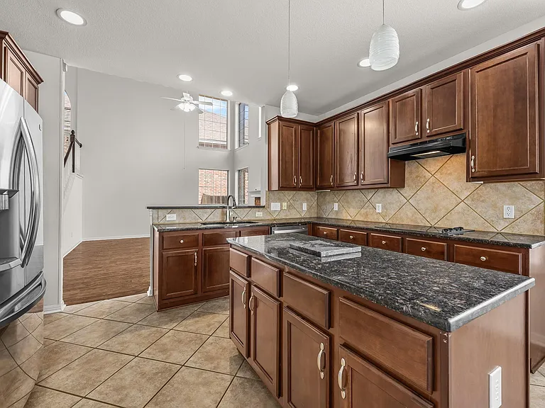 11905 Lake Stone Dr — Photo 16