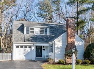 54 Northgate Rd, Wellesley, MA 02481