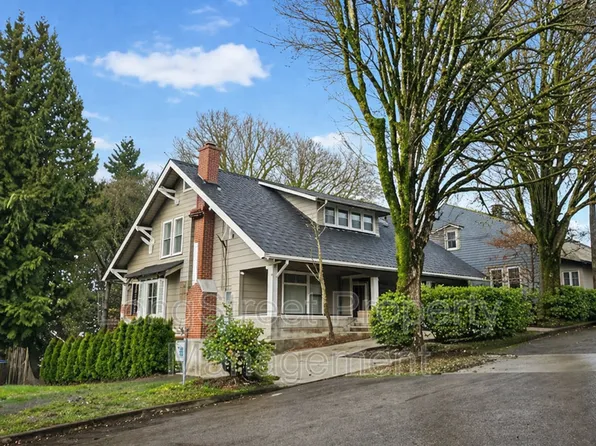 3926 S Water Ave, Portland, OR 97239