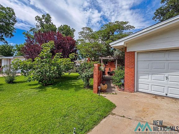 4th image of 1208 Bryan Cir