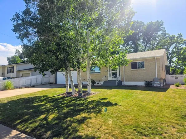 29 Fordham Cir, Pueblo, CO 81005