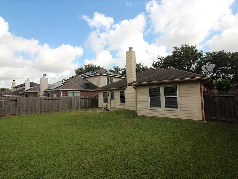 16531 Sperry Gardens Dr — Photo 29