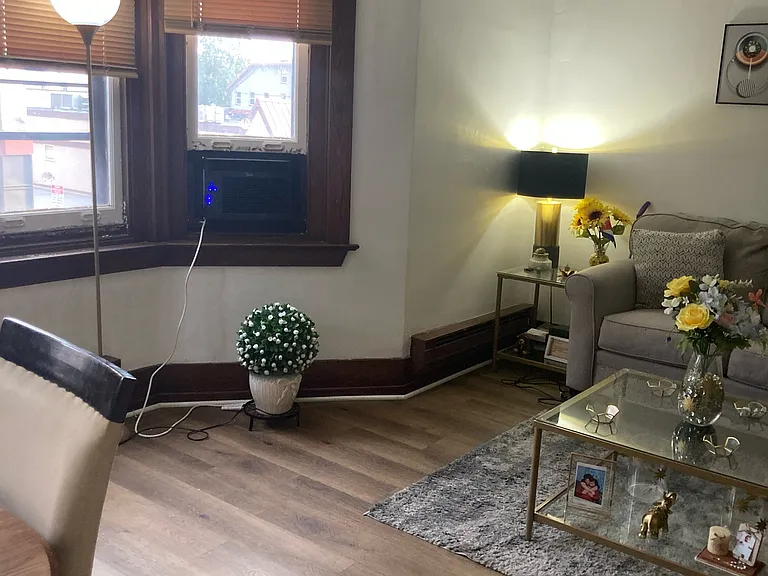 619 Cumberland St #3 — Photo 2