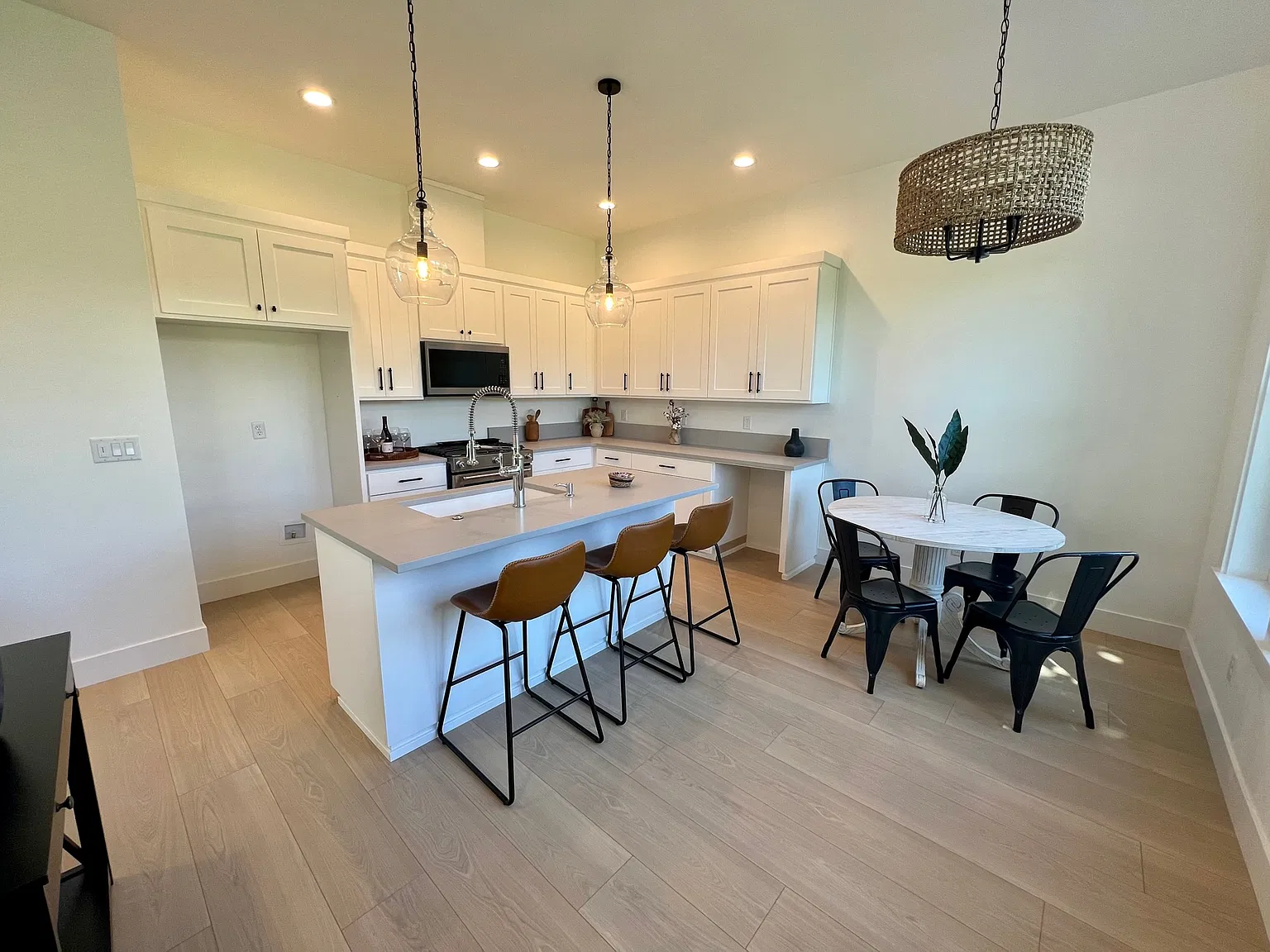 636, ID # 107 Golf View Drive - 1 — Photo 3