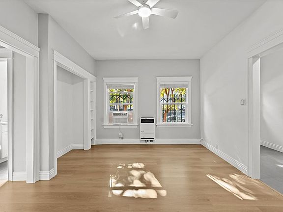 2nd image of 1611 Schrader Blvd APT 117