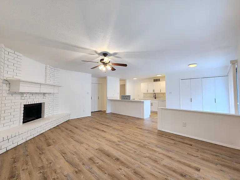 5541 Ragan Dr — Photo 5