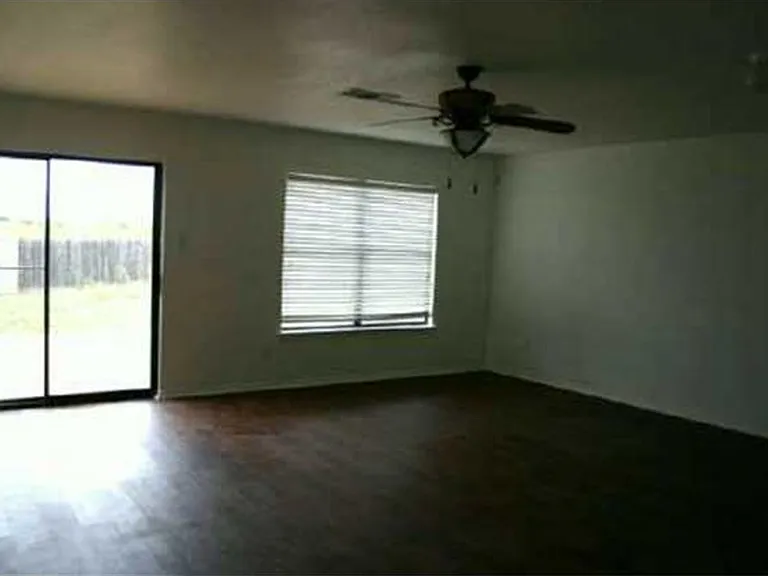 10328 Garbacz Dr — Photo 9