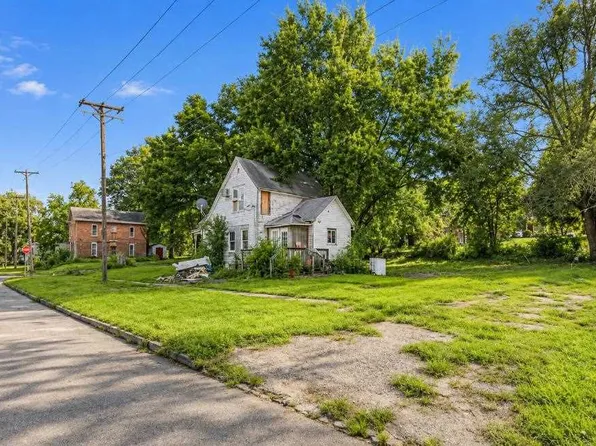 301 Jackson St, Bedford, IA 50833
