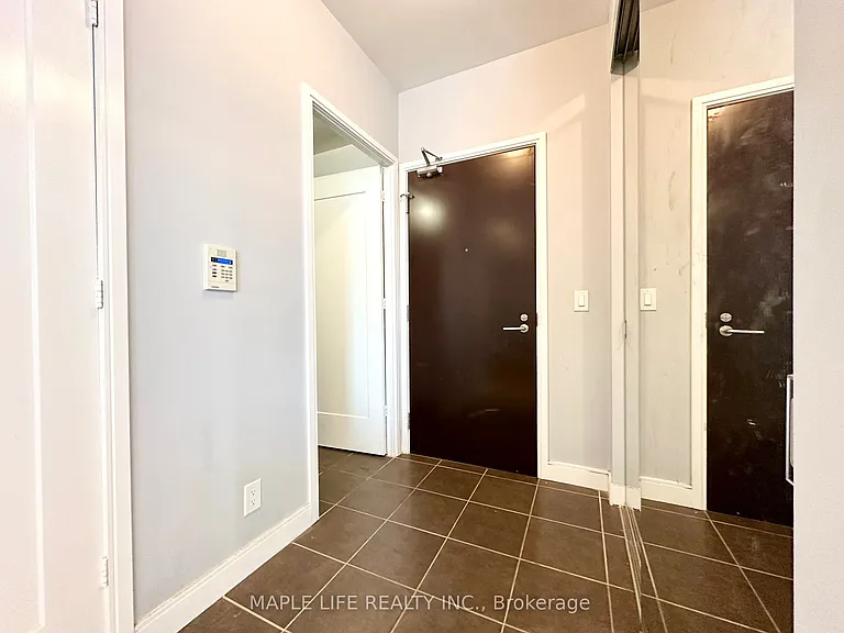 825 Church St #702 — Photo 6