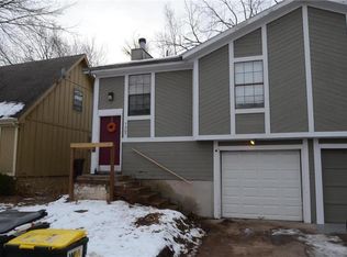 7307 W 55th Pl, Overland Park, KS 66202
