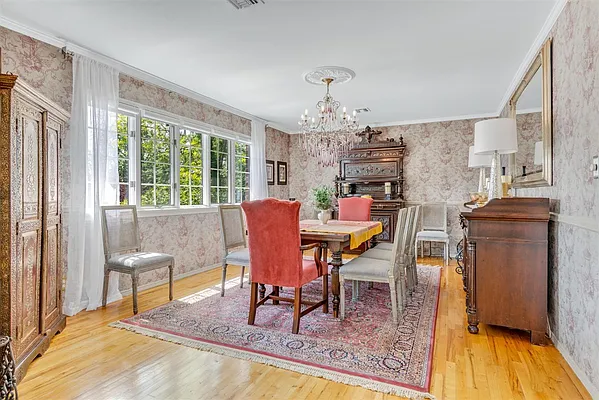 Sold by Century Homes Realty Group LLC | media 6