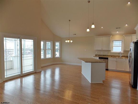 2nd image of 3242 Central Ave