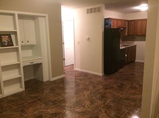 3129 S Pinecrest Ave, Wichita, KS 67210