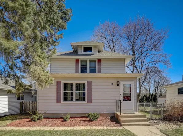 12 North Western Avenue, Deerfield, WI 53531