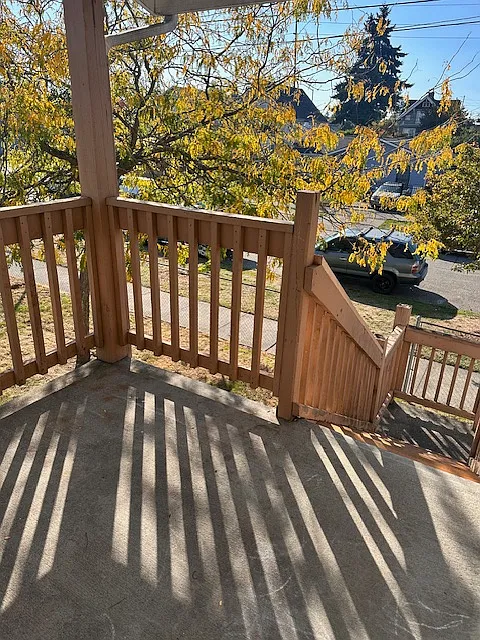 3 bed, 1300 sqft, $2,100 — Photo 3