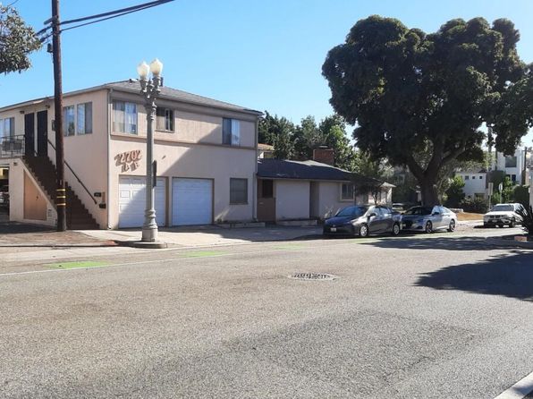 2702 Broadway #B